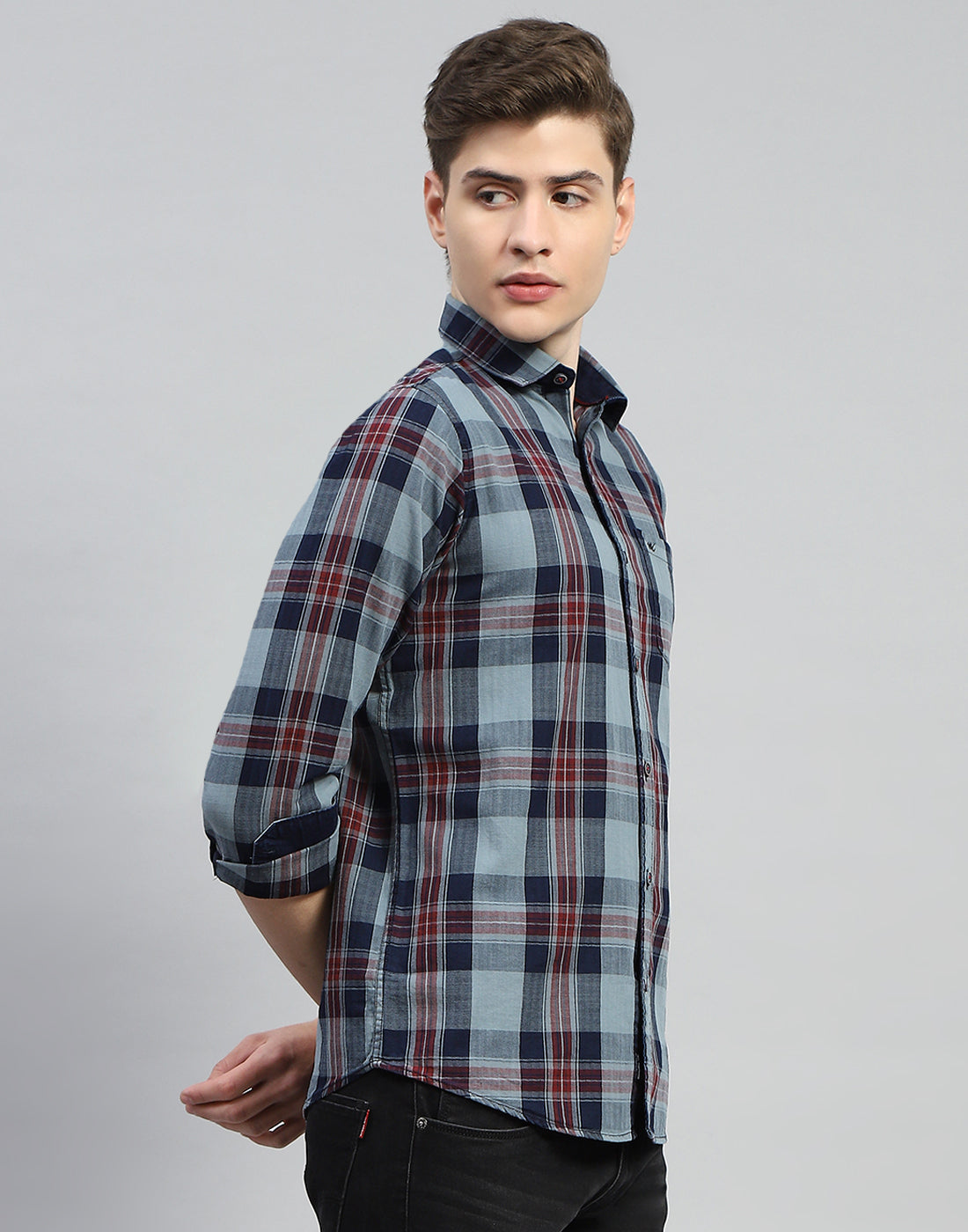Men Grey Check Collar Full Sleeve Shirt