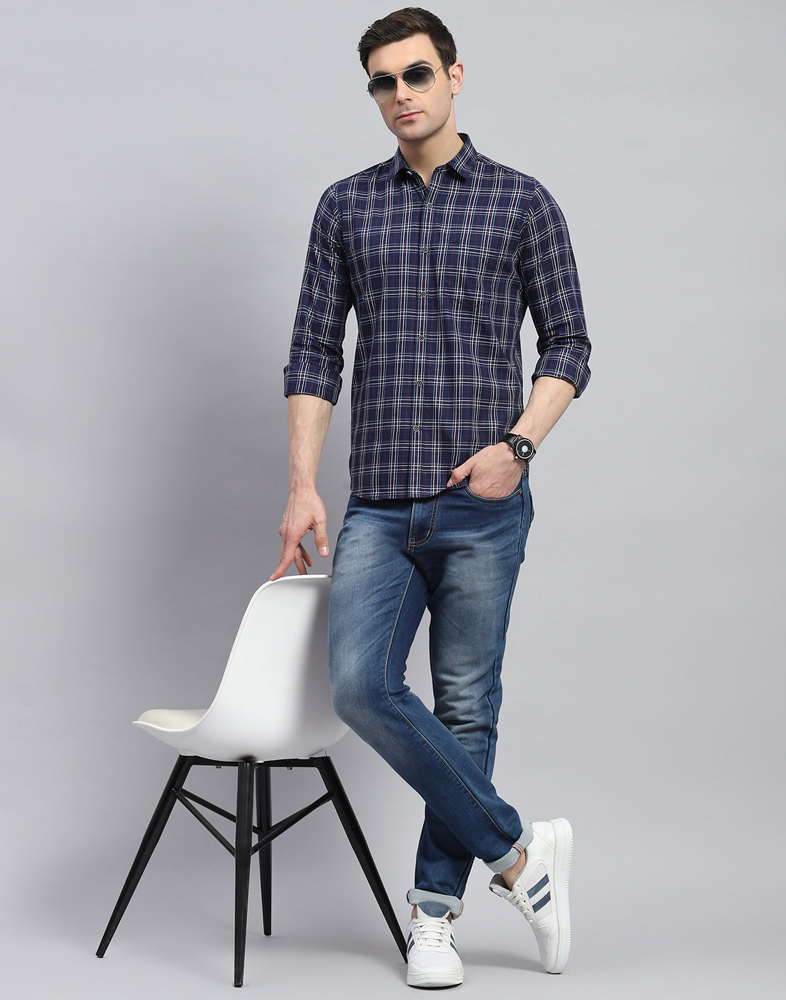 Men Navy Blue Check Spread Collar Full Sleeve Shirt