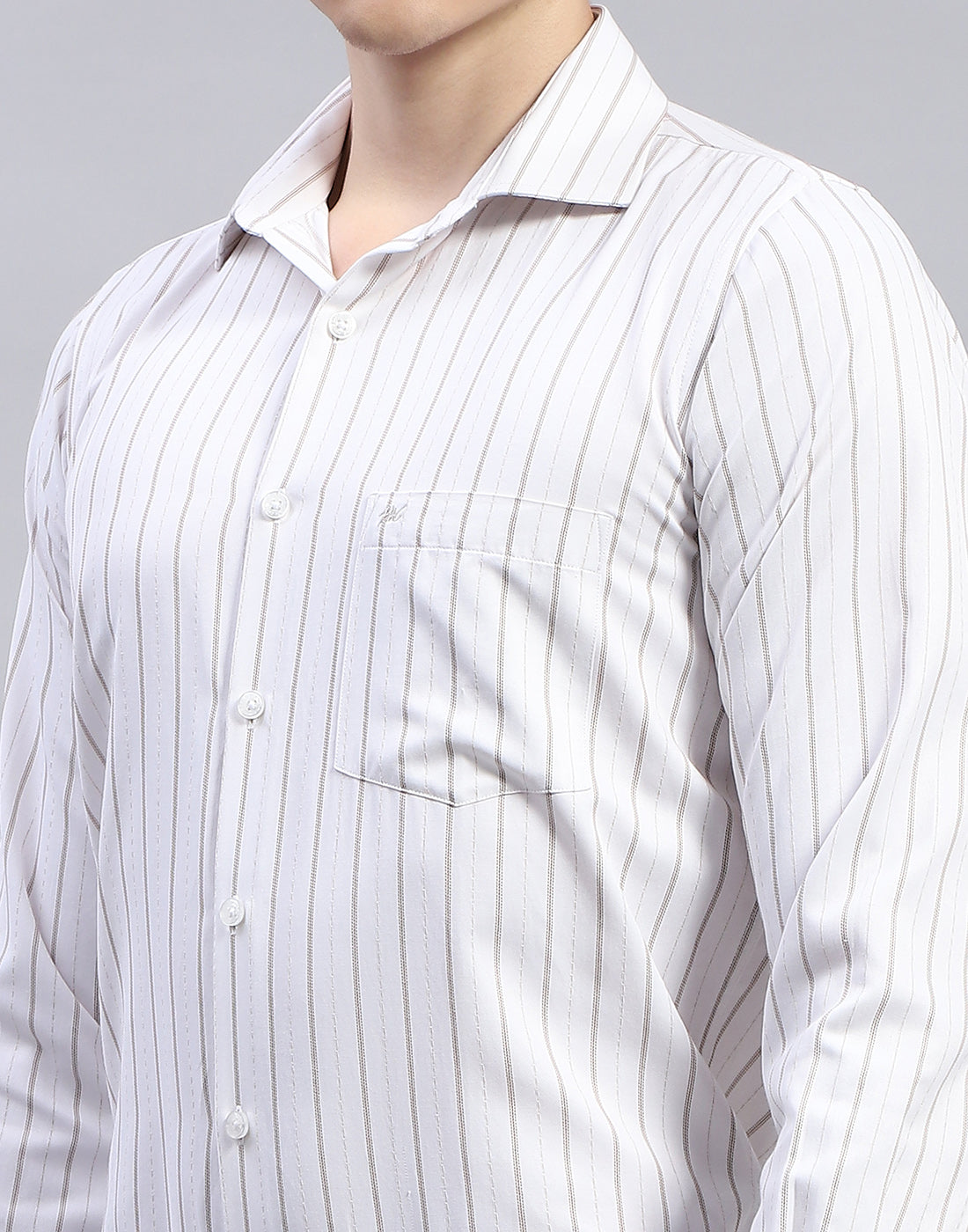 Men White Stripe Collar Full Sleeve Shirt