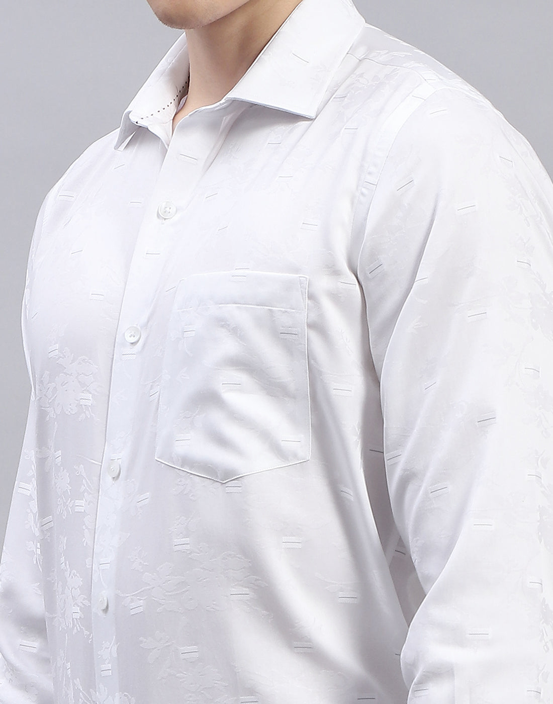Men White Solid Collar Full Sleeve Shirt