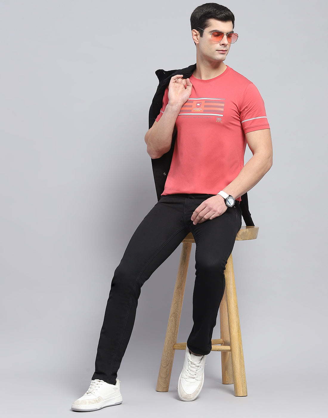 Men Pink Printed Round Neck Half Sleeve T-Shirt