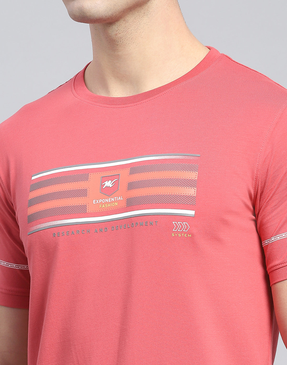 Men Pink Printed Round Neck Half Sleeve T-Shirt