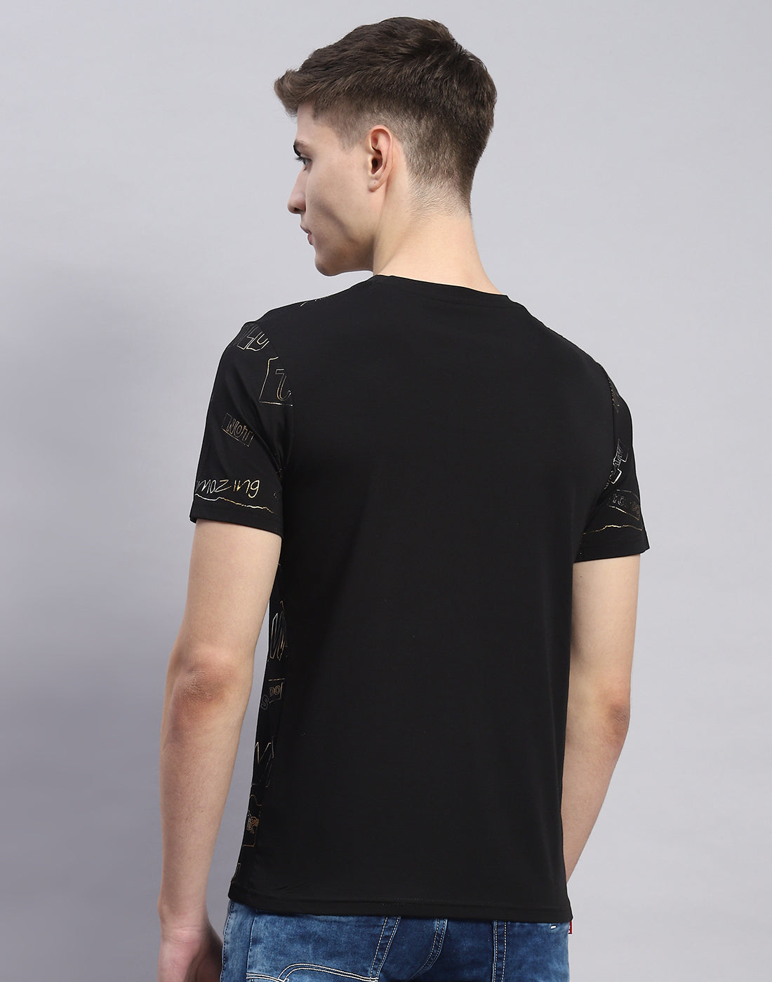 Men Black Printed Round Neck Half Sleeve T-Shirt