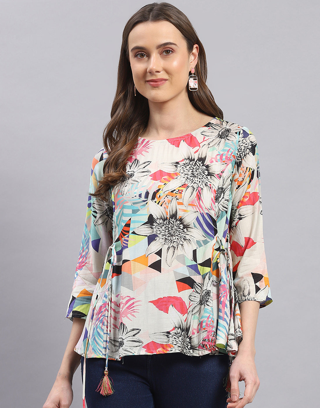 Women Off White Printed Boat Neck 3/4 Sleeve Top