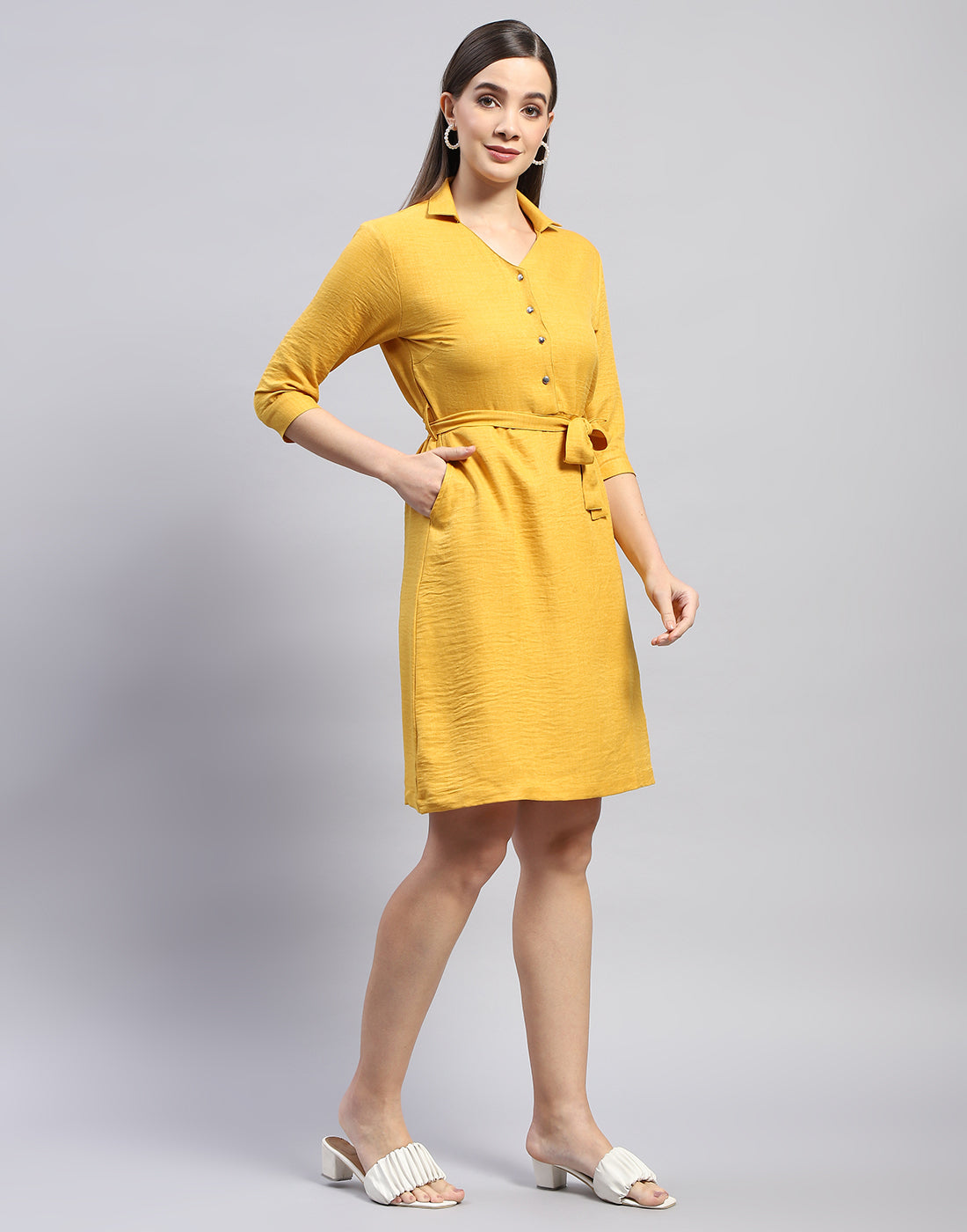 Women Yellow Solid Collar 3/4 Sleeve Tunic