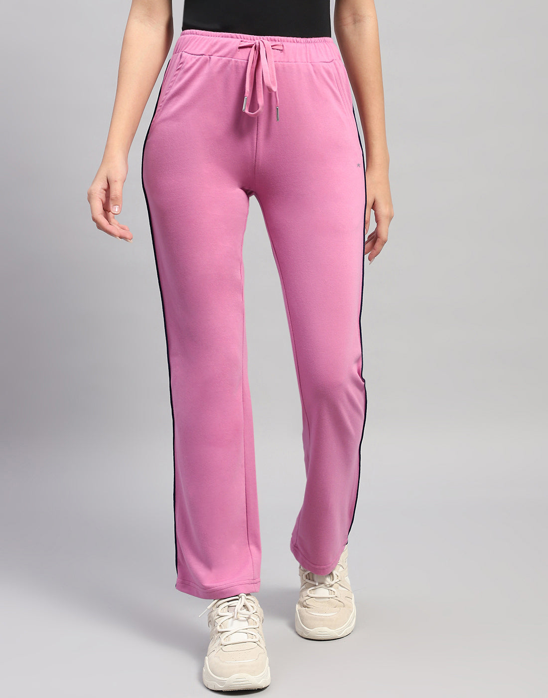 Women Mauve Solid Regular Fit Lower