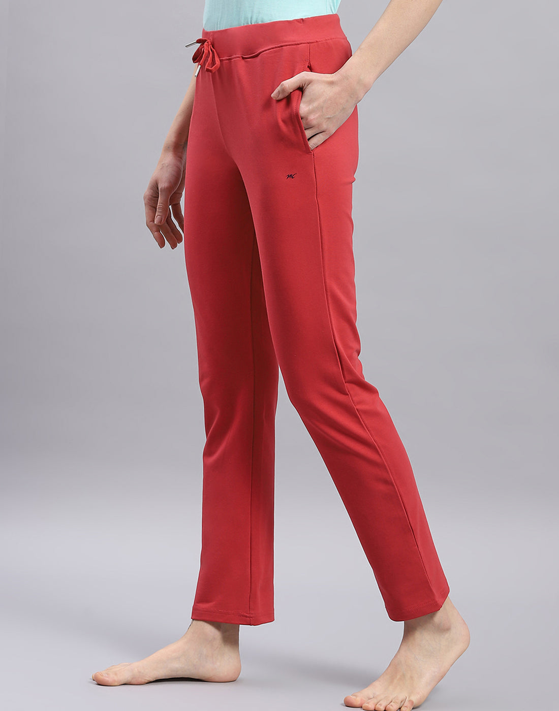 Women Red Solid Regular Fit Lower