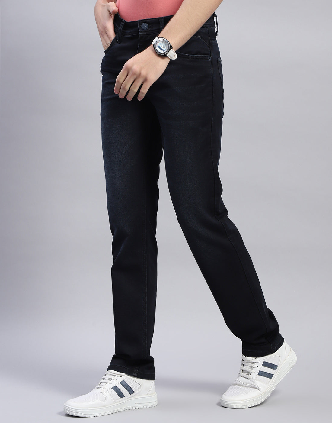 Men Blue Light Wash Straight Fit Denim