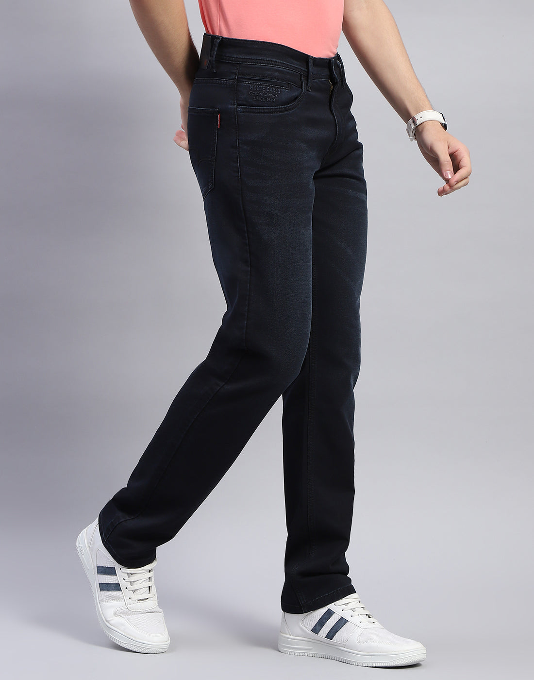 Men Blue Light Wash Straight Fit Denim