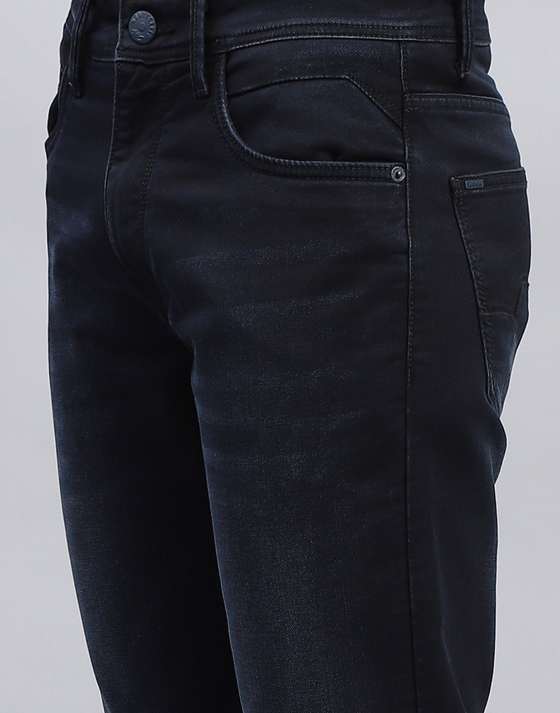 Men Blue Light Wash Straight Fit Denim