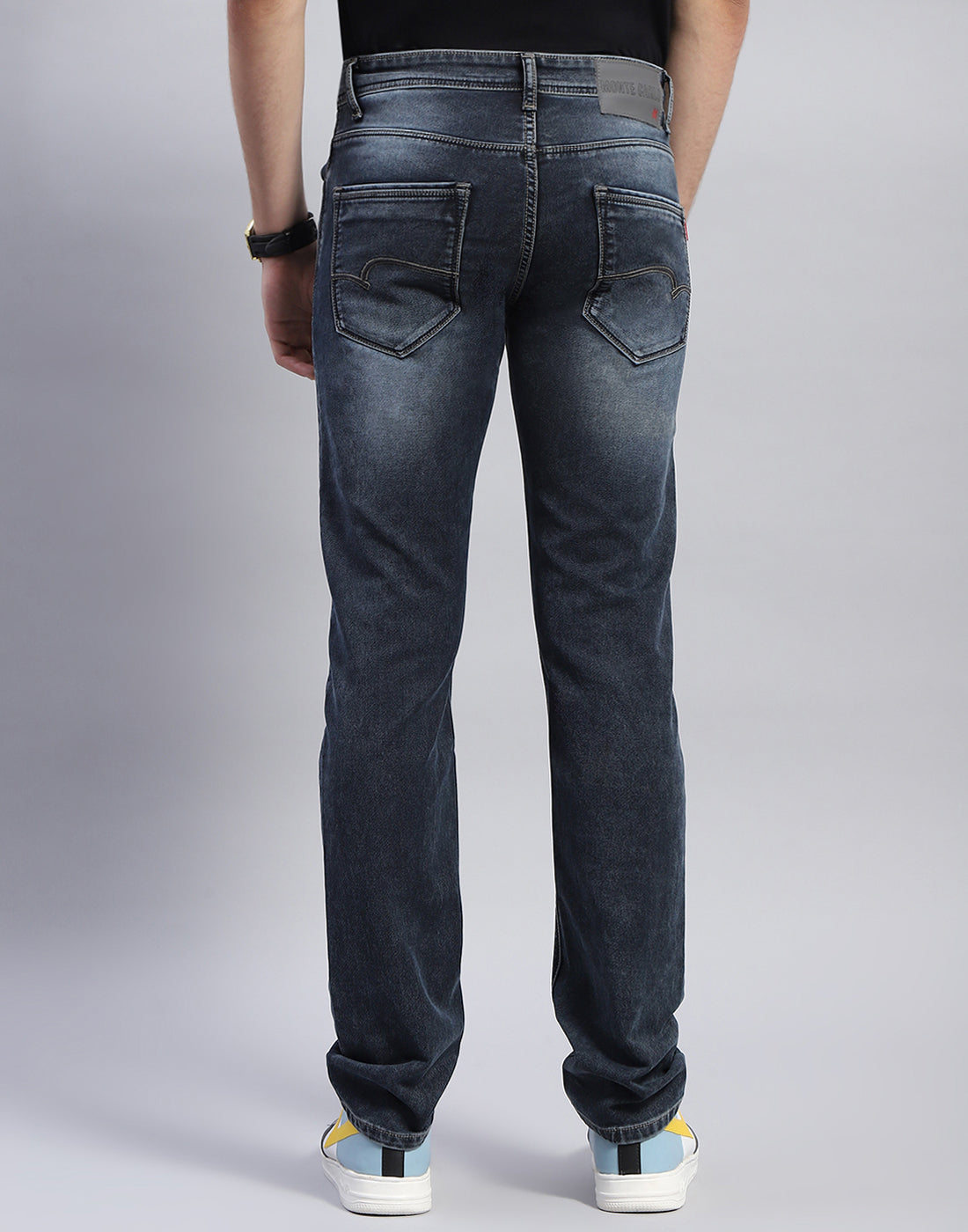 Men Blue Light Wash Narrow Fit Denim