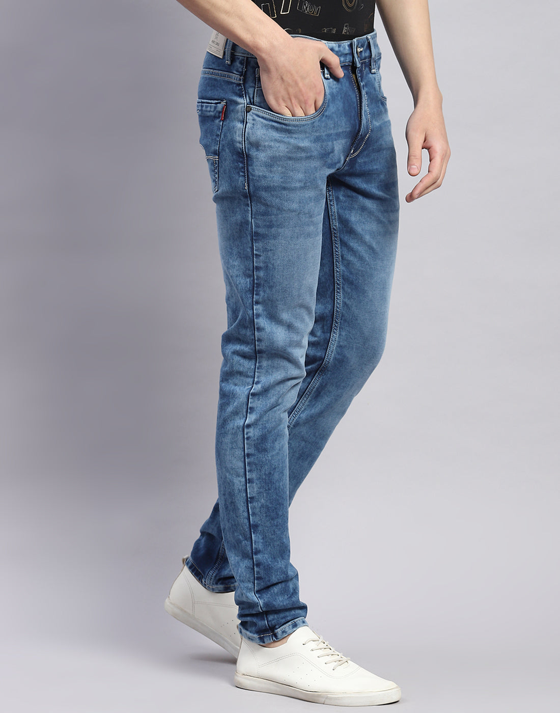 Men Blue Light Wash Skinny Fit Denim