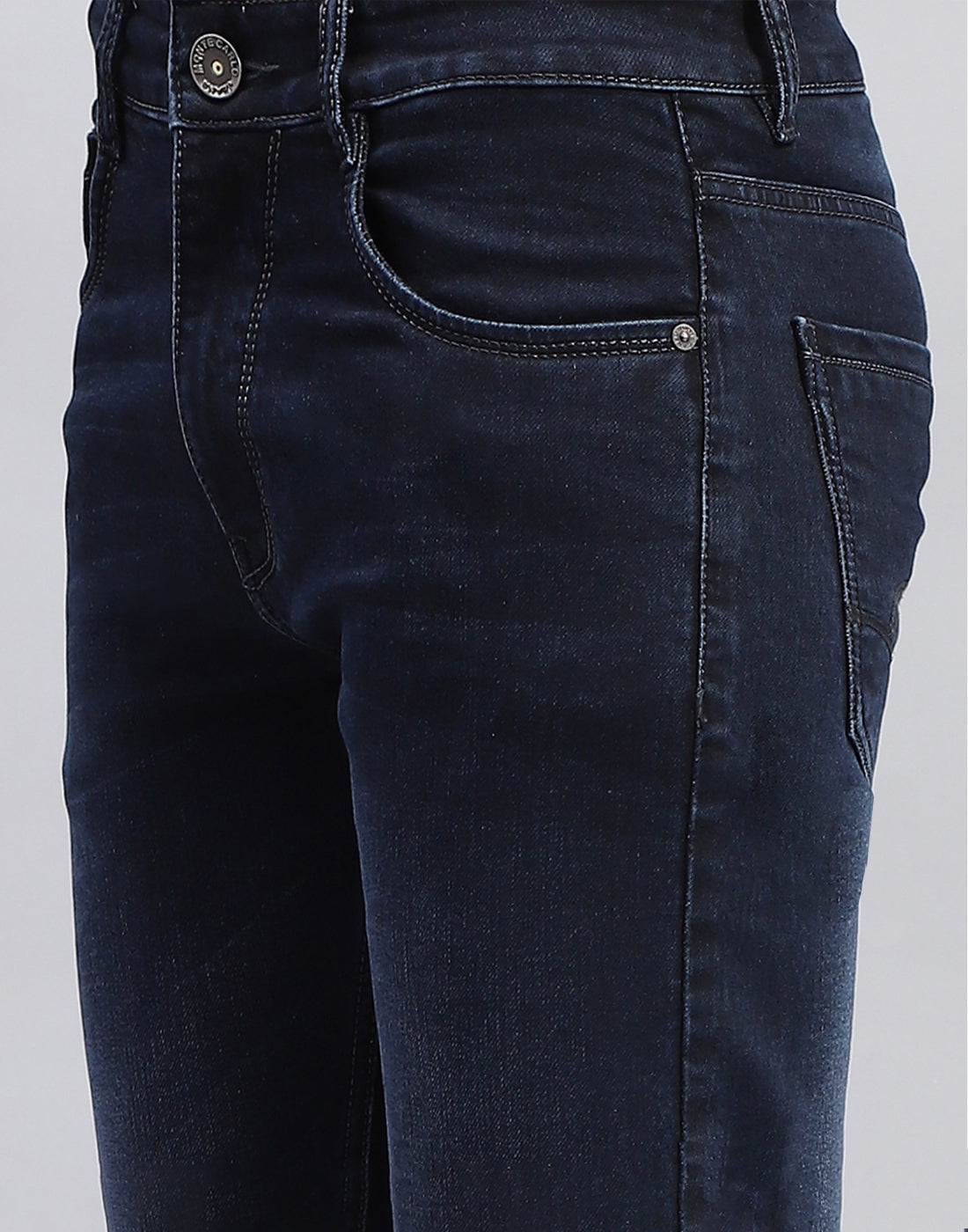 Men Blue Light Wash Narrow Fit Denim