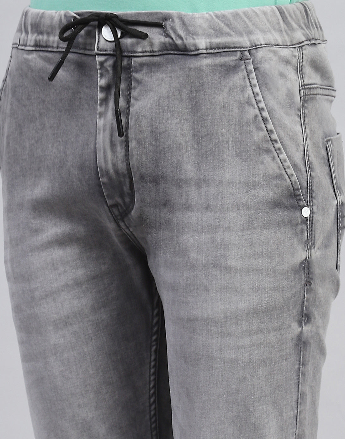 Men Grey Light Wash Regular Fit Denim