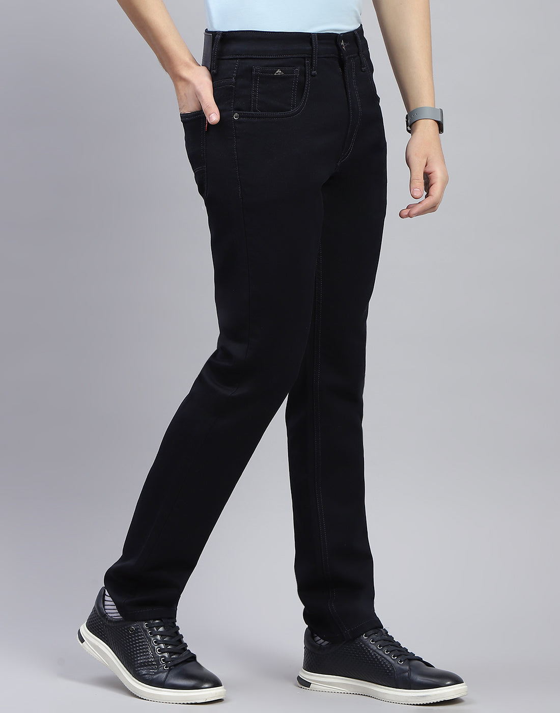 Men Navy Blue Light Wash Straight Fit Denim