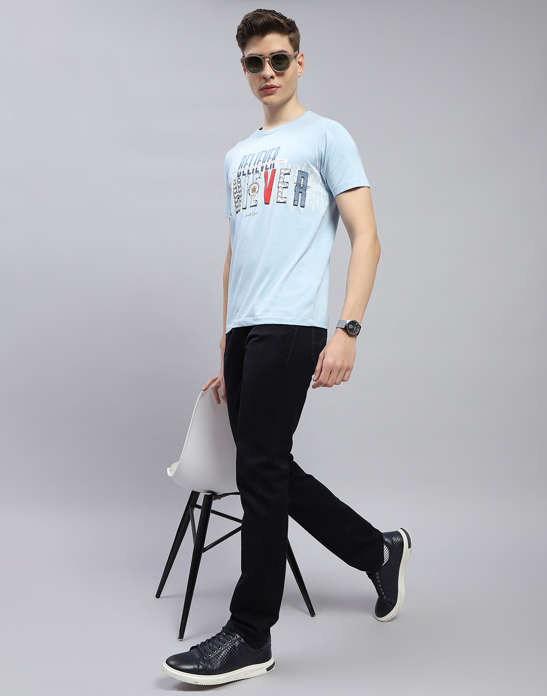 Men Navy Blue Light Wash Straight Fit Denim