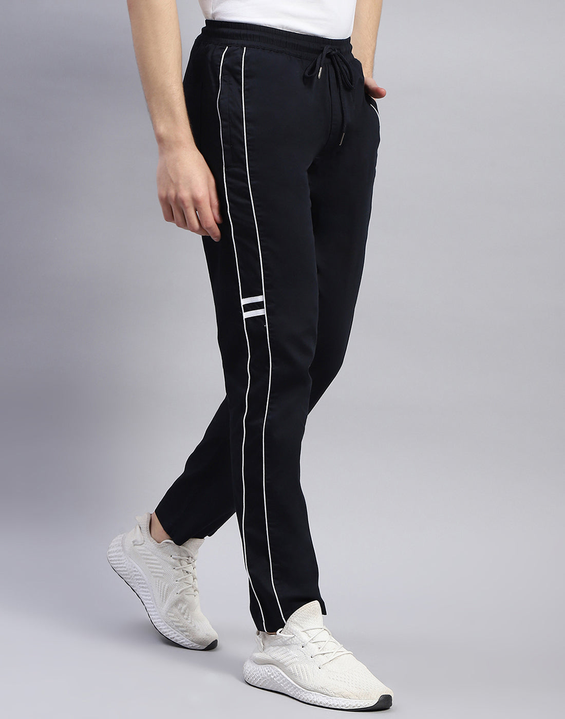 Men Navy Blue Solid Regular Fit Lower