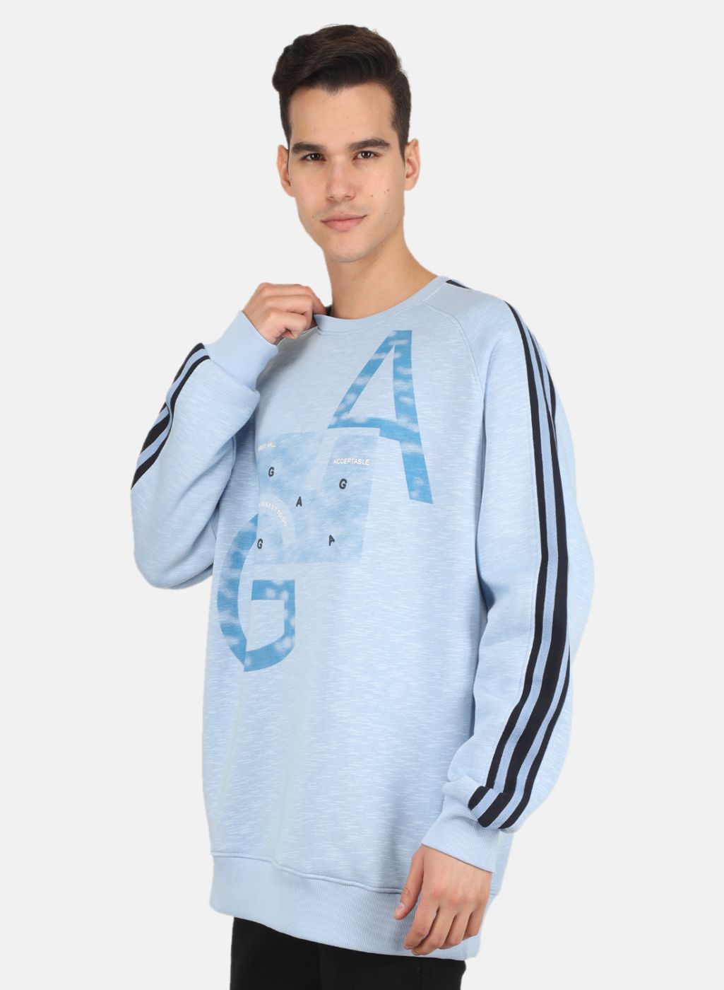 Men Blue Solid Sweatshirt