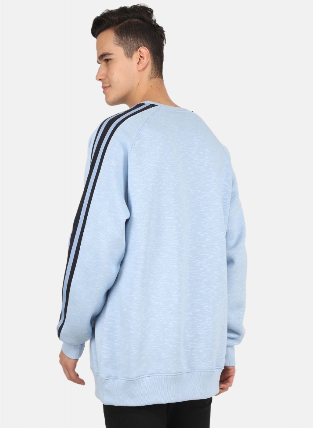 Men Blue Solid Sweatshirt