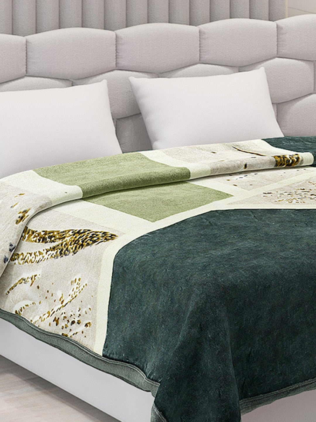 Printed Double Bed Blanket for Mild Winter -2 Ply