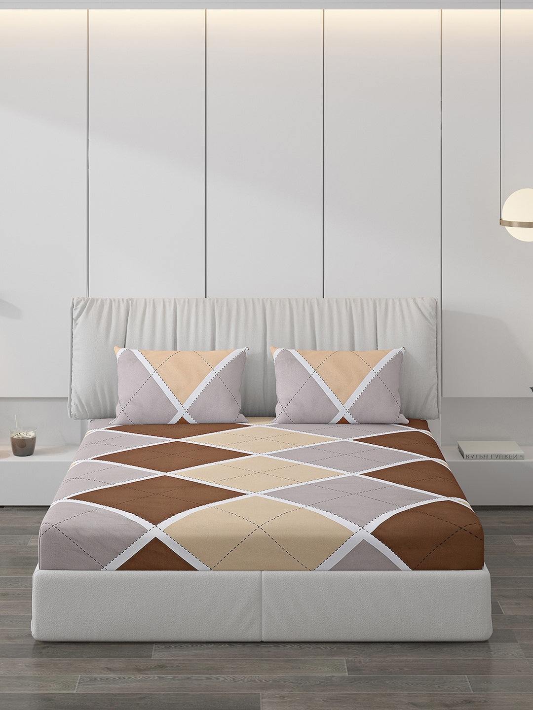 130 GSM Polyester Double Bed Bedsheet with 2 Pillow Covers