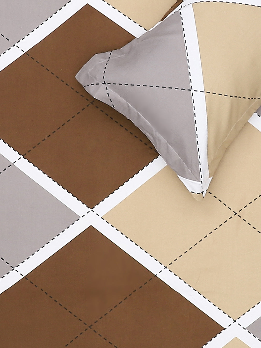 130 GSM Polyester Double Bed Bedsheet with 2 Pillow Covers