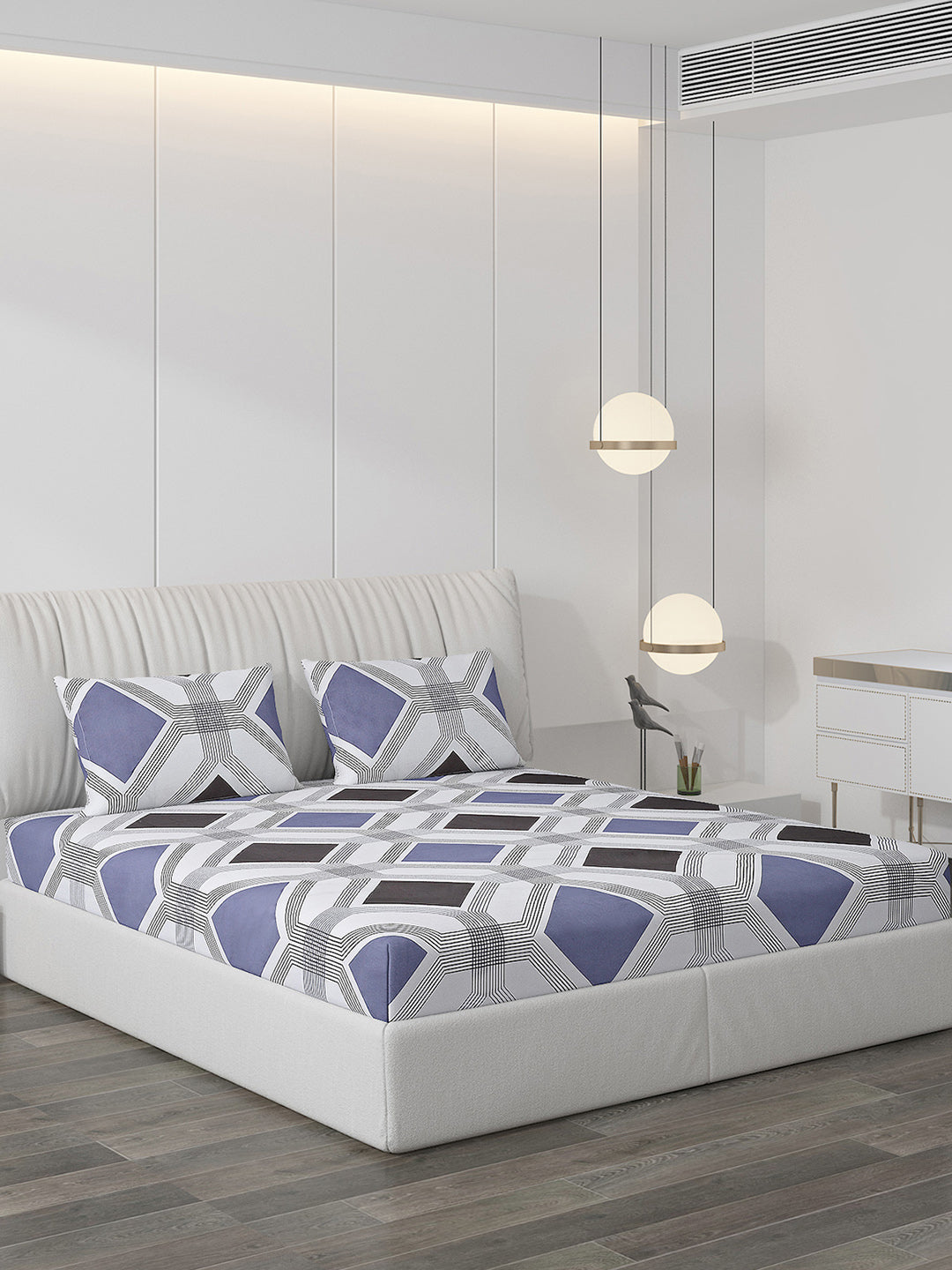 130 GSM Polyester Double Bed Bedsheet with 2 Pillow Covers