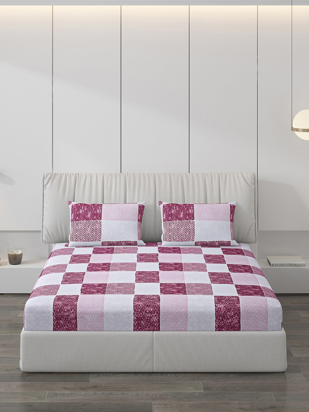 130 GSM Polyester Double Bed Bedsheet with 2 Pillow Covers