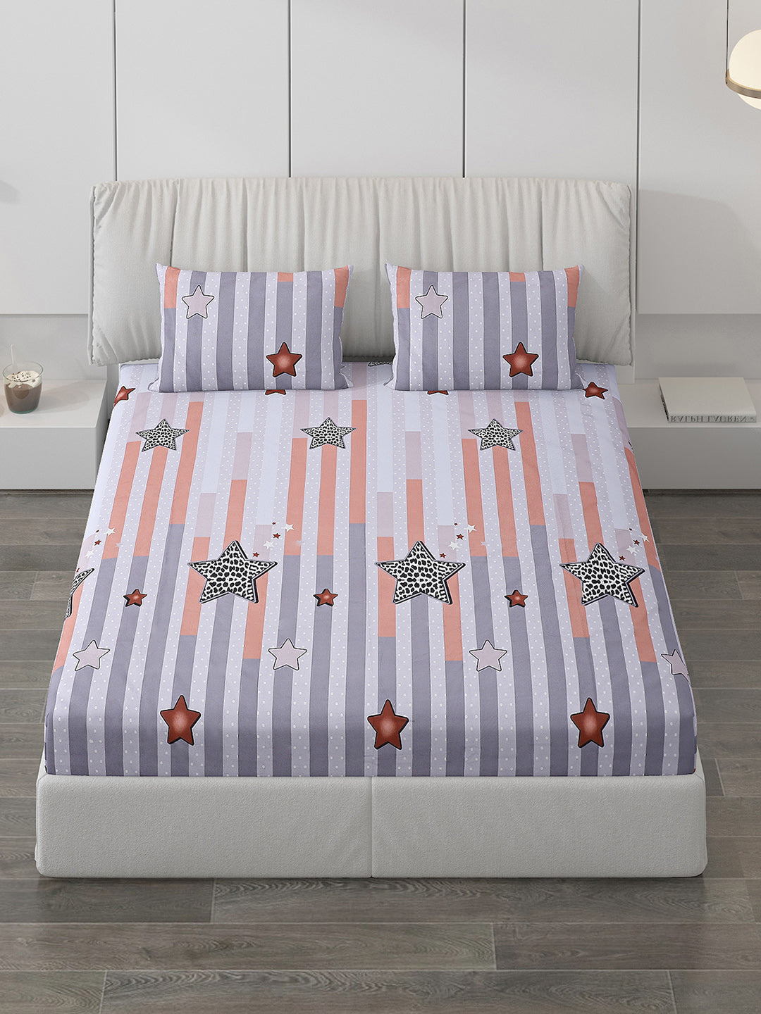 130 GSM Polyester Double Bed Bedsheet with 2 Pillow Covers