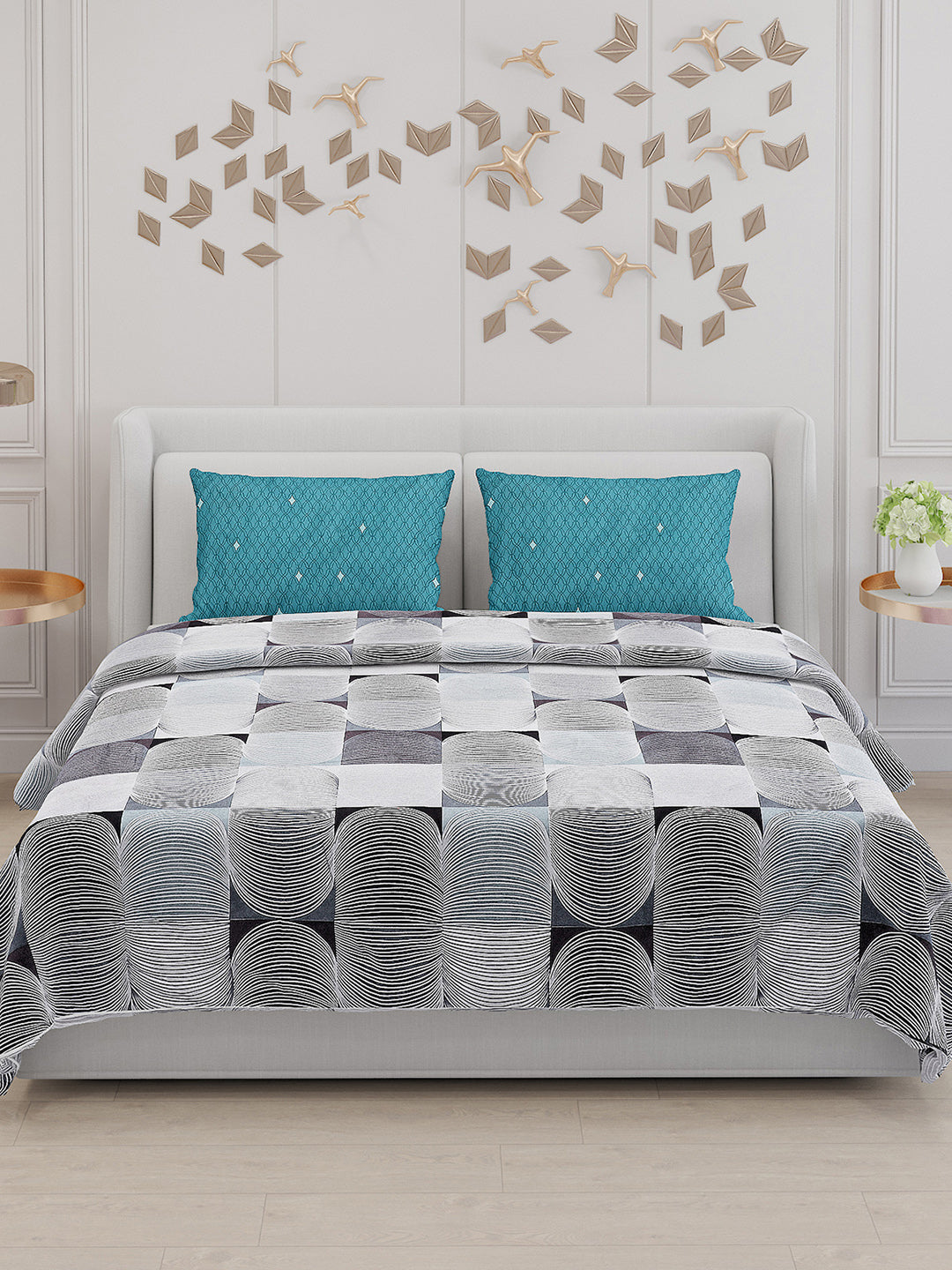 130 GSM Polyester Double Bed Bedsheet with 2 Pillow Covers