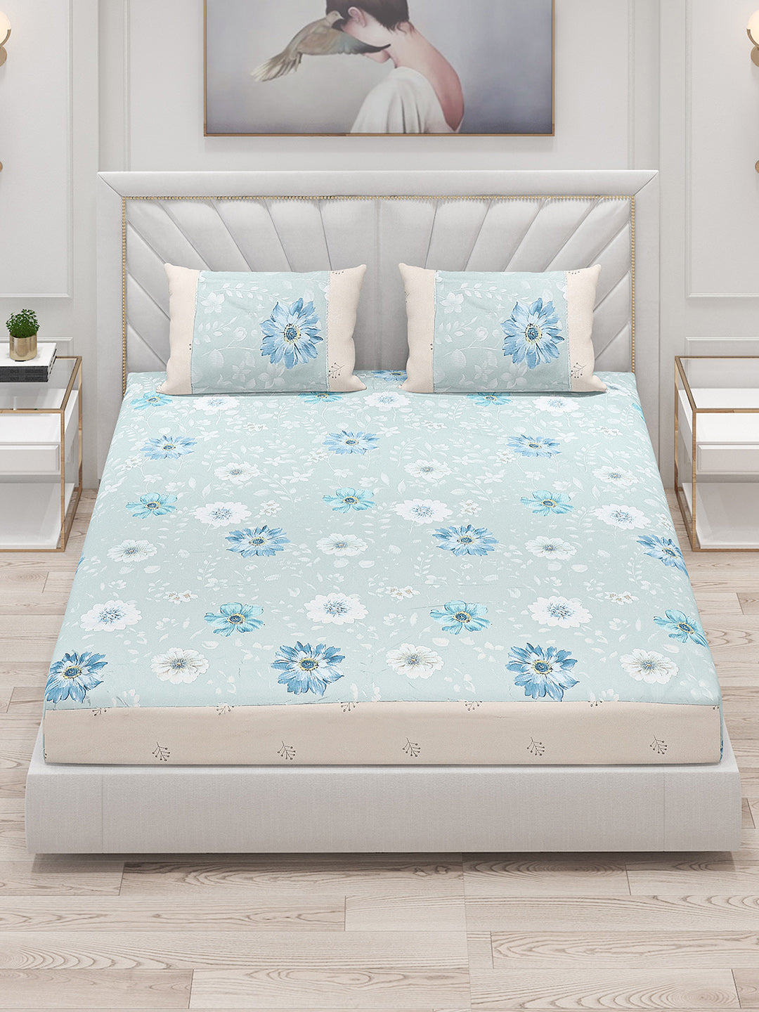 130 GSM Polyester Double Bed Bedsheet with 2 Pillow Covers