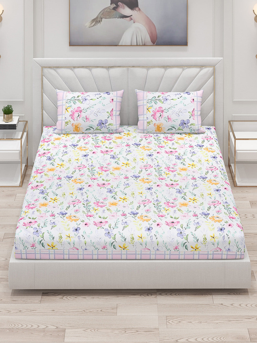 130 GSM Polyester Double Bed Bedsheet with 2 Pillow Covers