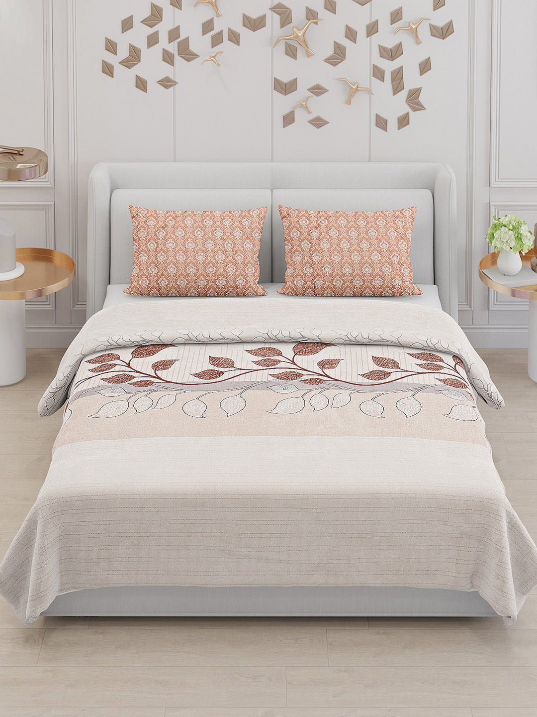 130 GSM Polyester Double Bed Bedsheet with 2 Pillow Covers