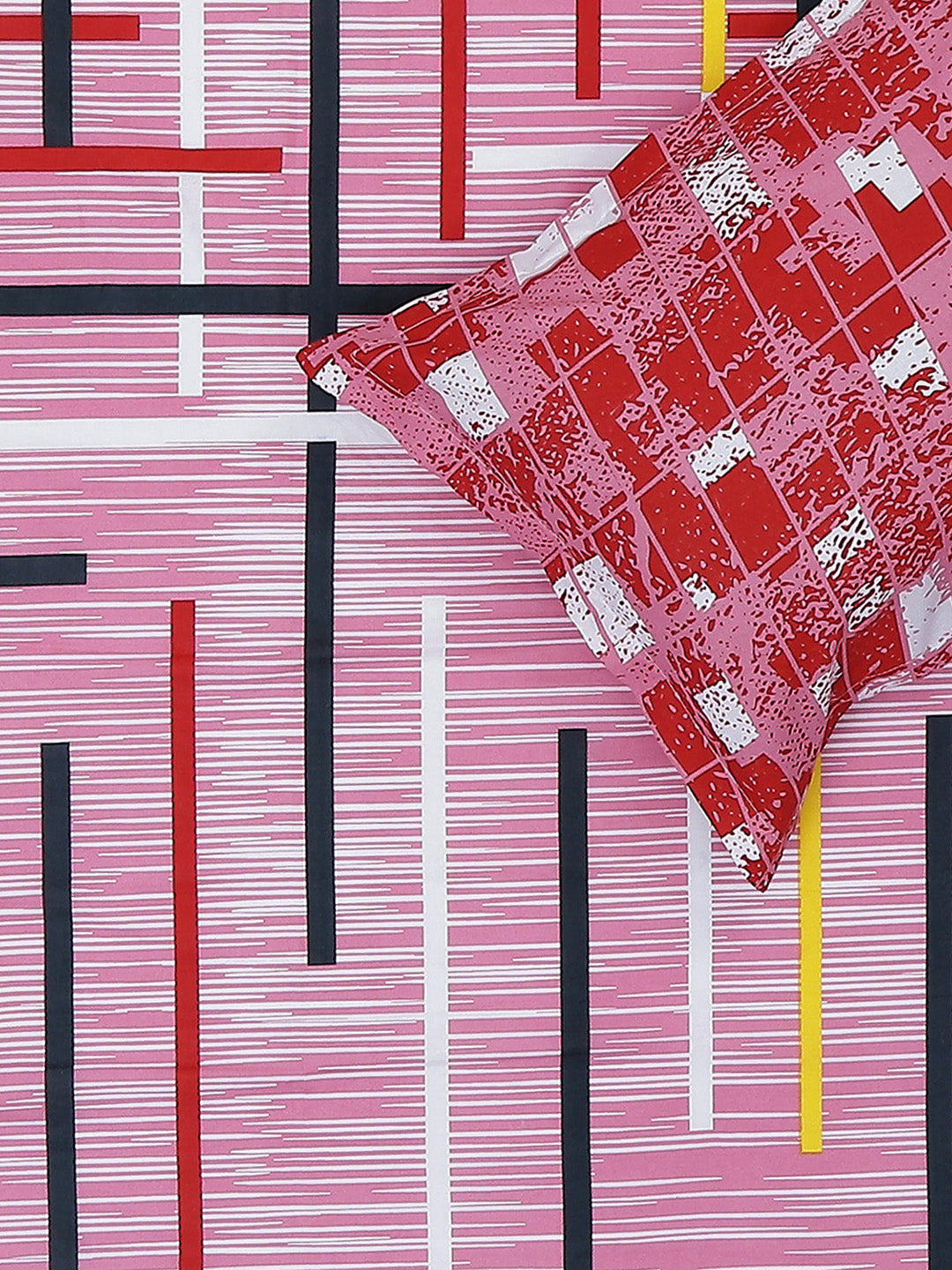 MOCA by Monte Carlo 104 GSM Cotton Double Bedsheet With 2 Pillow Covers