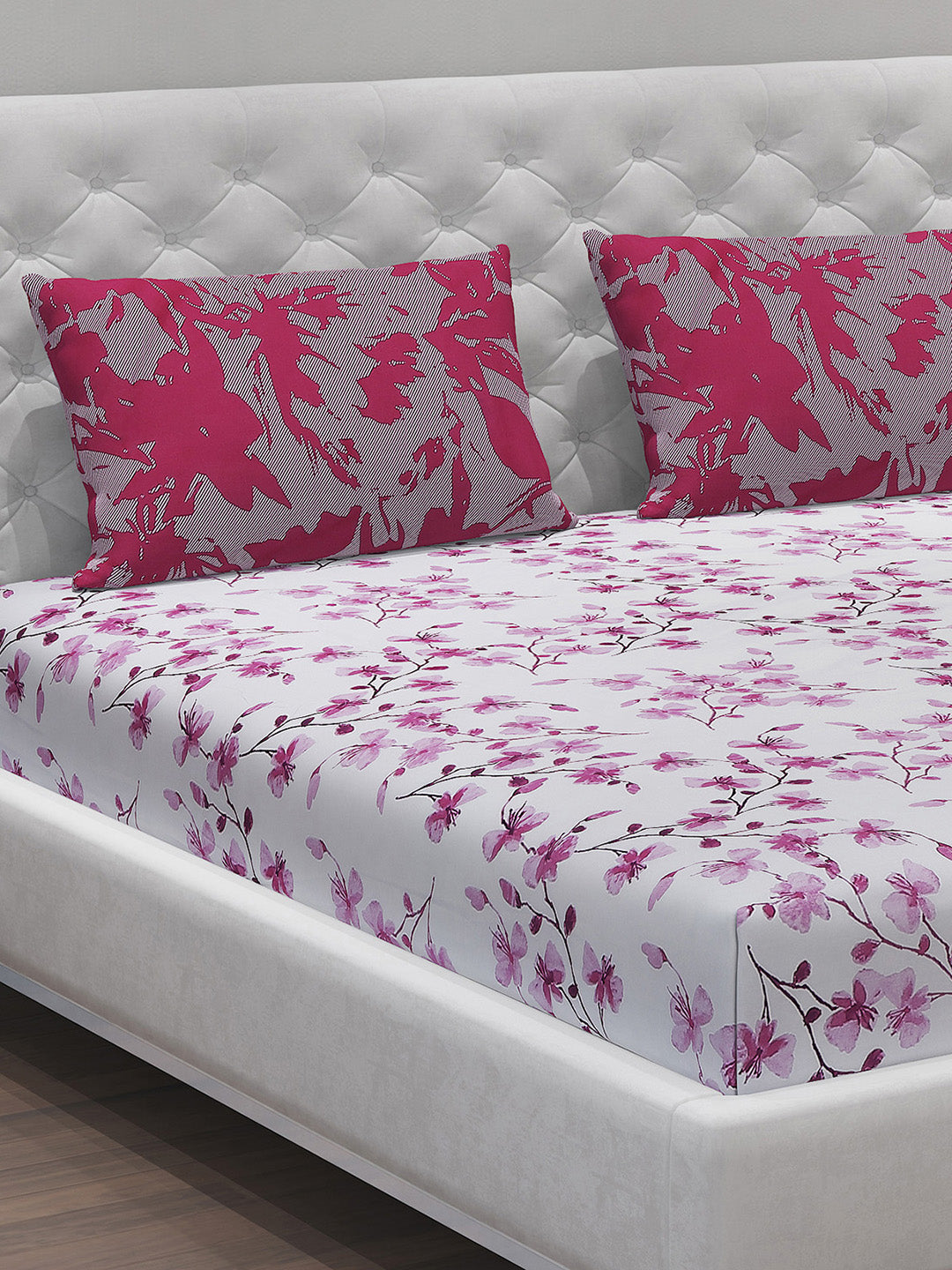 MOCA by Monte Carlo 104 GSM Cotton Double Bedsheet (2 Pcs Set)