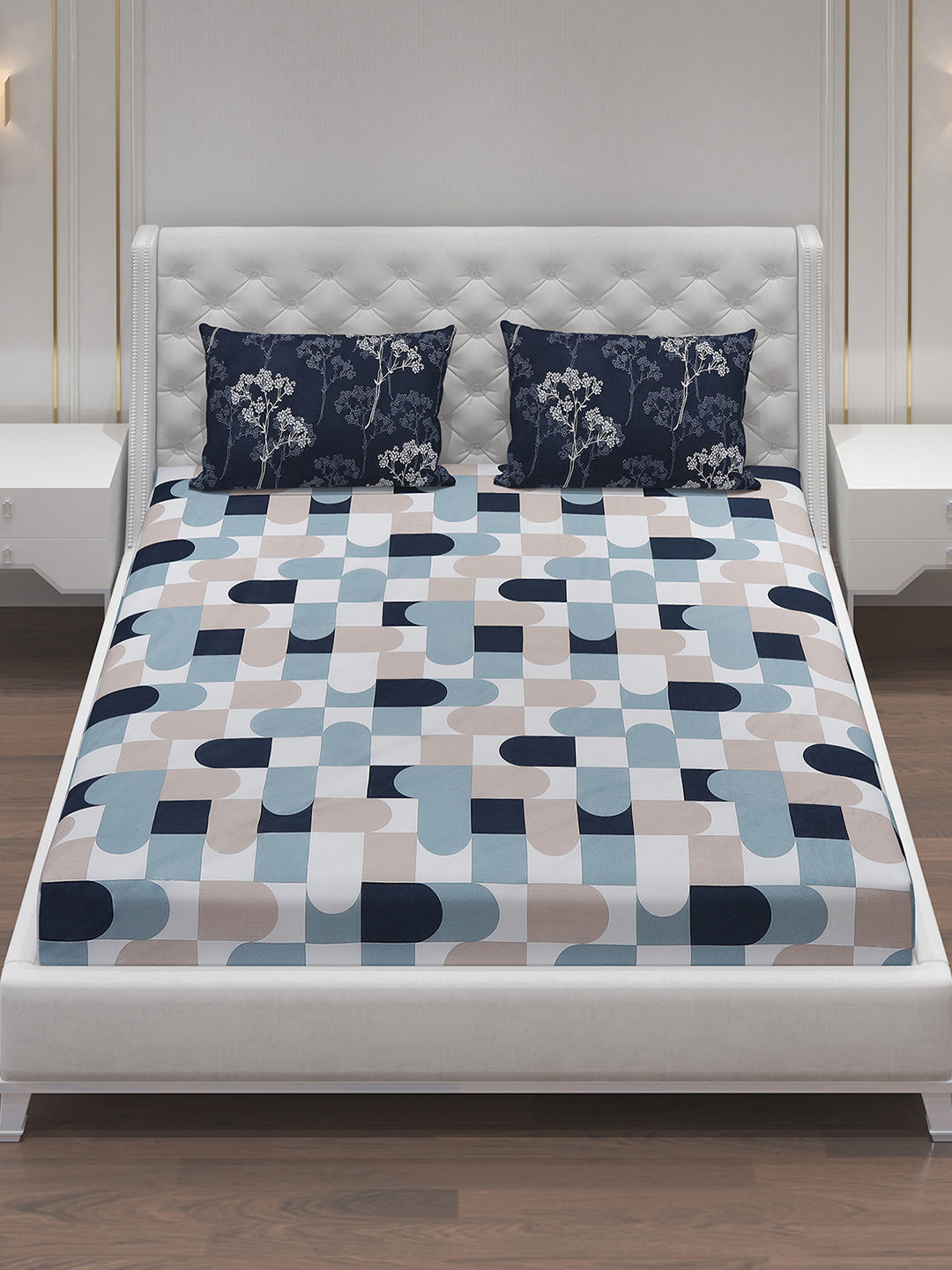 MOCA by Monte Carlo 104 GSM Cotton Double Bedsheet (2 Pcs Set)