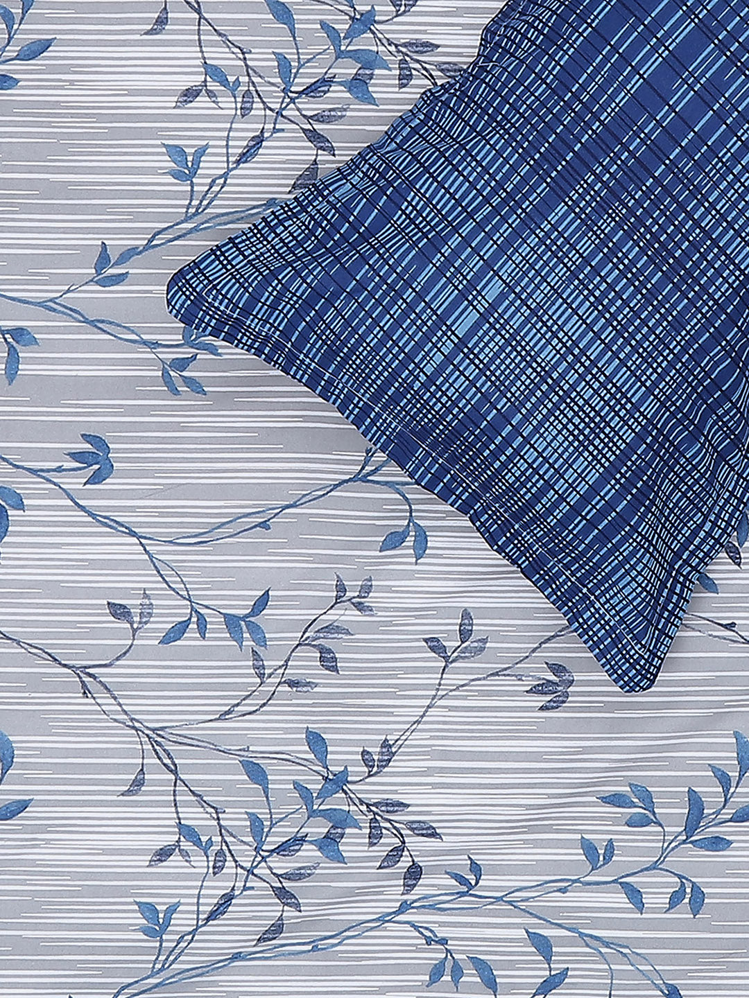 MOCA by Monte Carlo 104 GSM Cotton Double Bedsheet (2 Pcs Set)