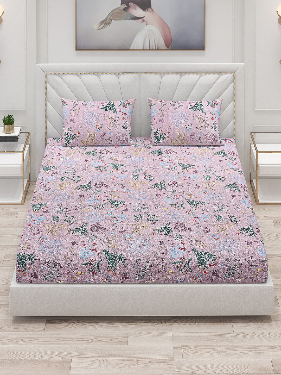 130 GSM Polyester Double Bed Bedsheet with 2 Pillow Covers