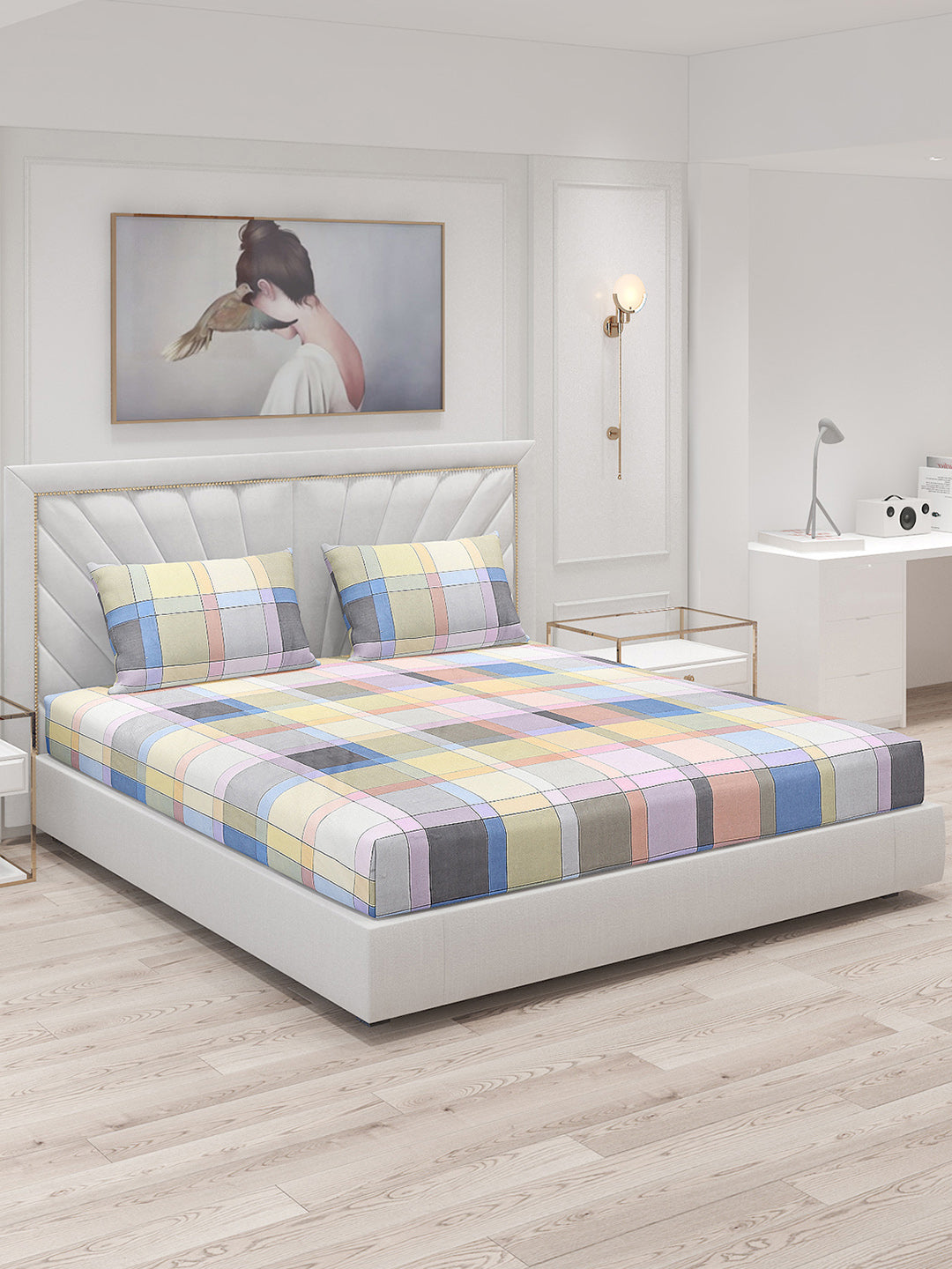 130 GSM Polyester Double Bed Bedsheet with 2 Pillow Covers