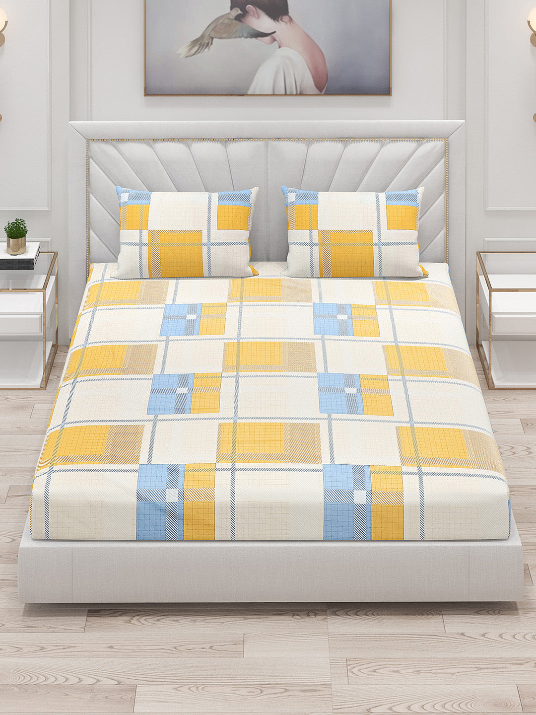 130 GSM Polyester Double Bed Bedsheet with 2 Pillow Covers