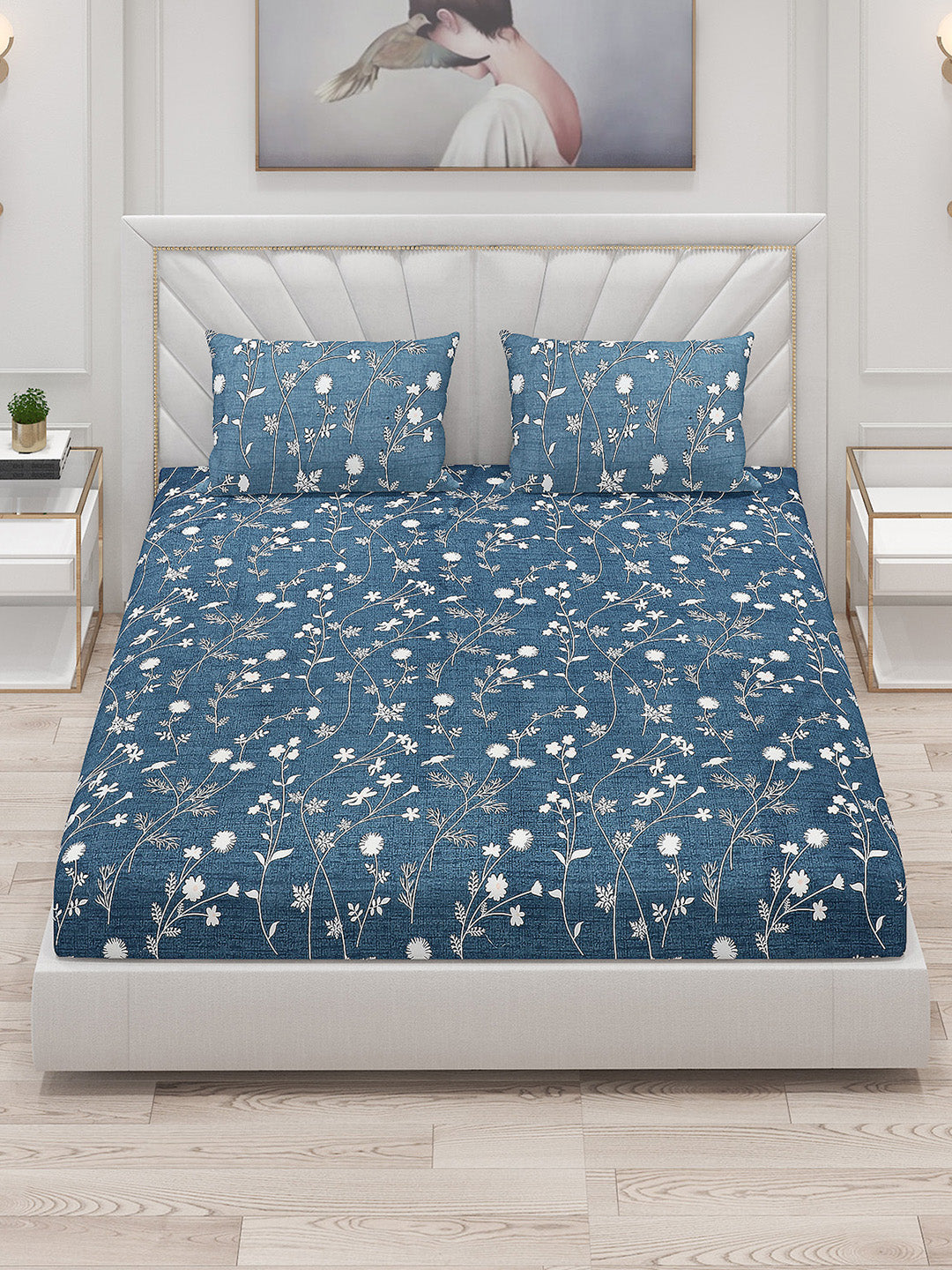 130 GSM Polyester Double Bed Bedsheet with 2 Pillow Covers