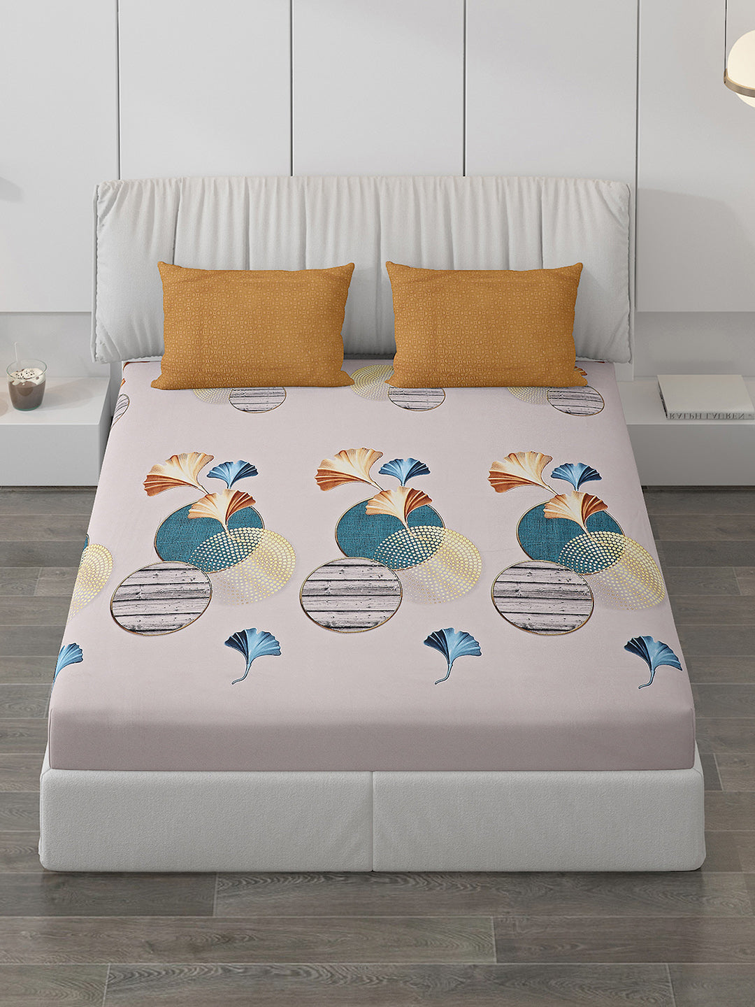 130 GSM Polyester Double Bed Bedsheet with 2 Pillow Covers