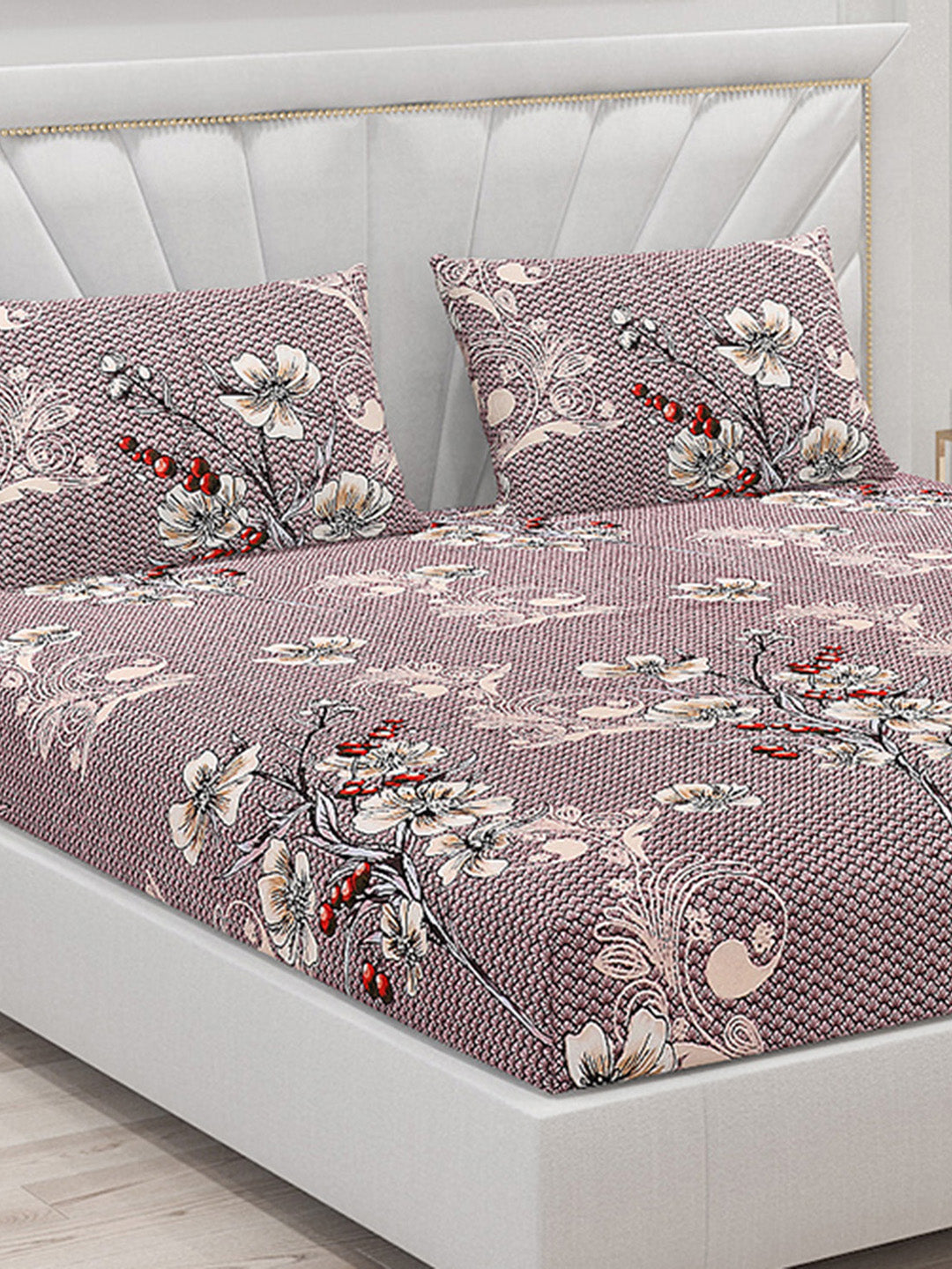 125 GSM Polyester Double Bed Bedsheet with 2 Pillow Covers