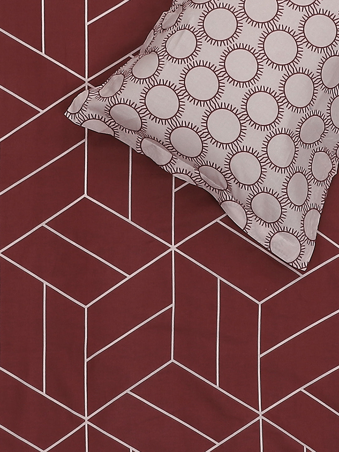 MOCA by Monte Carlo 144 TC Cotton King Bedsheet with 2 Pillow Covers