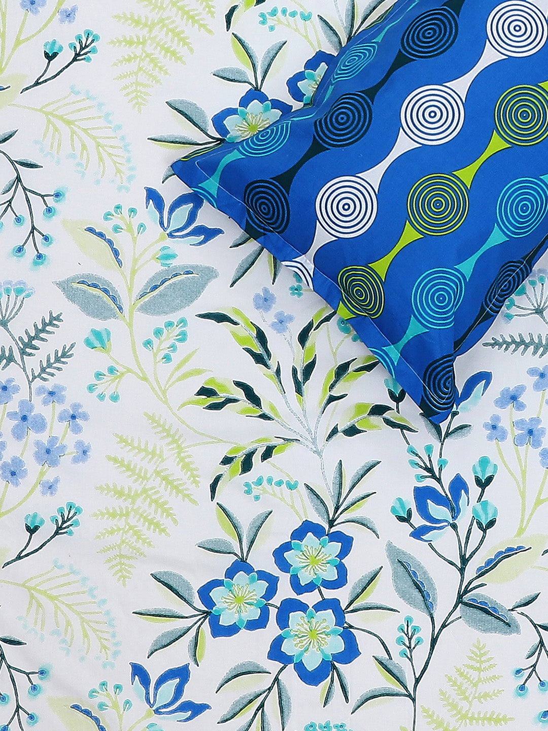 MOCA by Monte Carlo 144 TC Cotton King Bedsheet with 2 Pillow Covers