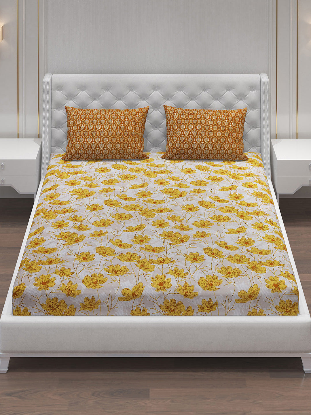 MOCA by Monte Carlo 144 TC Cotton King Bedsheet with 2 Pillow Covers