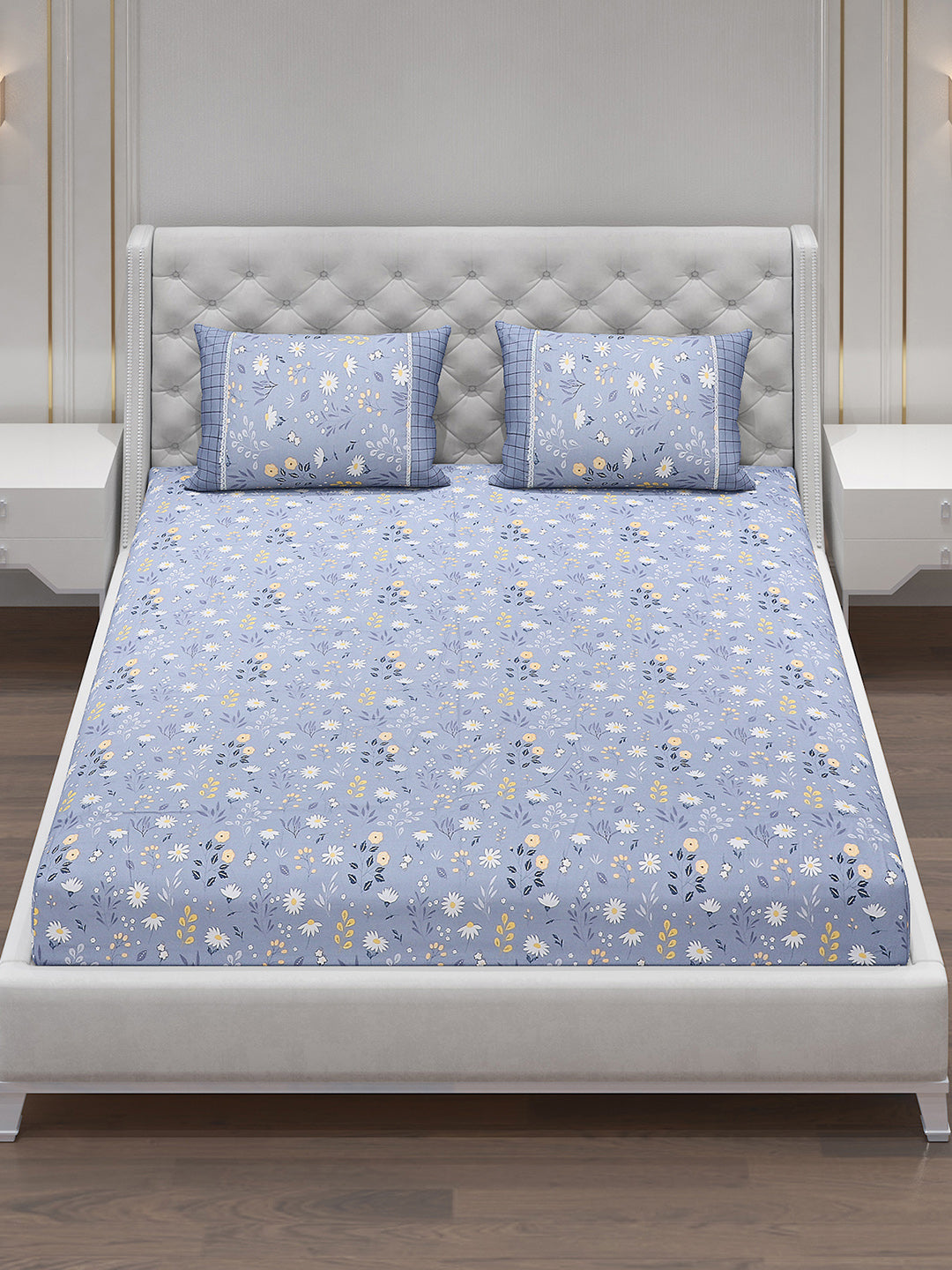 130 GSM Polyester Double Bed Bedsheet with 2 Pillow Covers