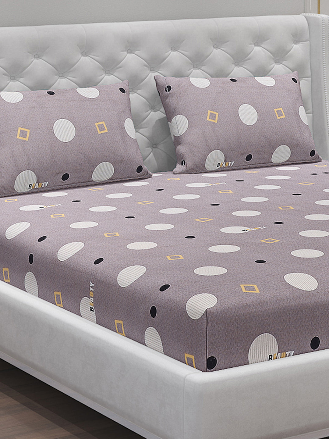 140 GSM Polyester Double Bed Bedsheet with 2 Pillow Covers