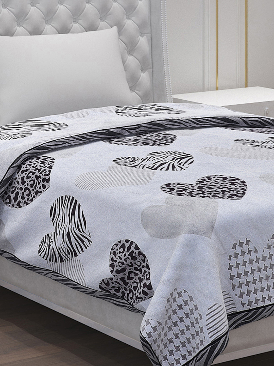 Printed 100% Polyester Single Bed Comforter for AC Room