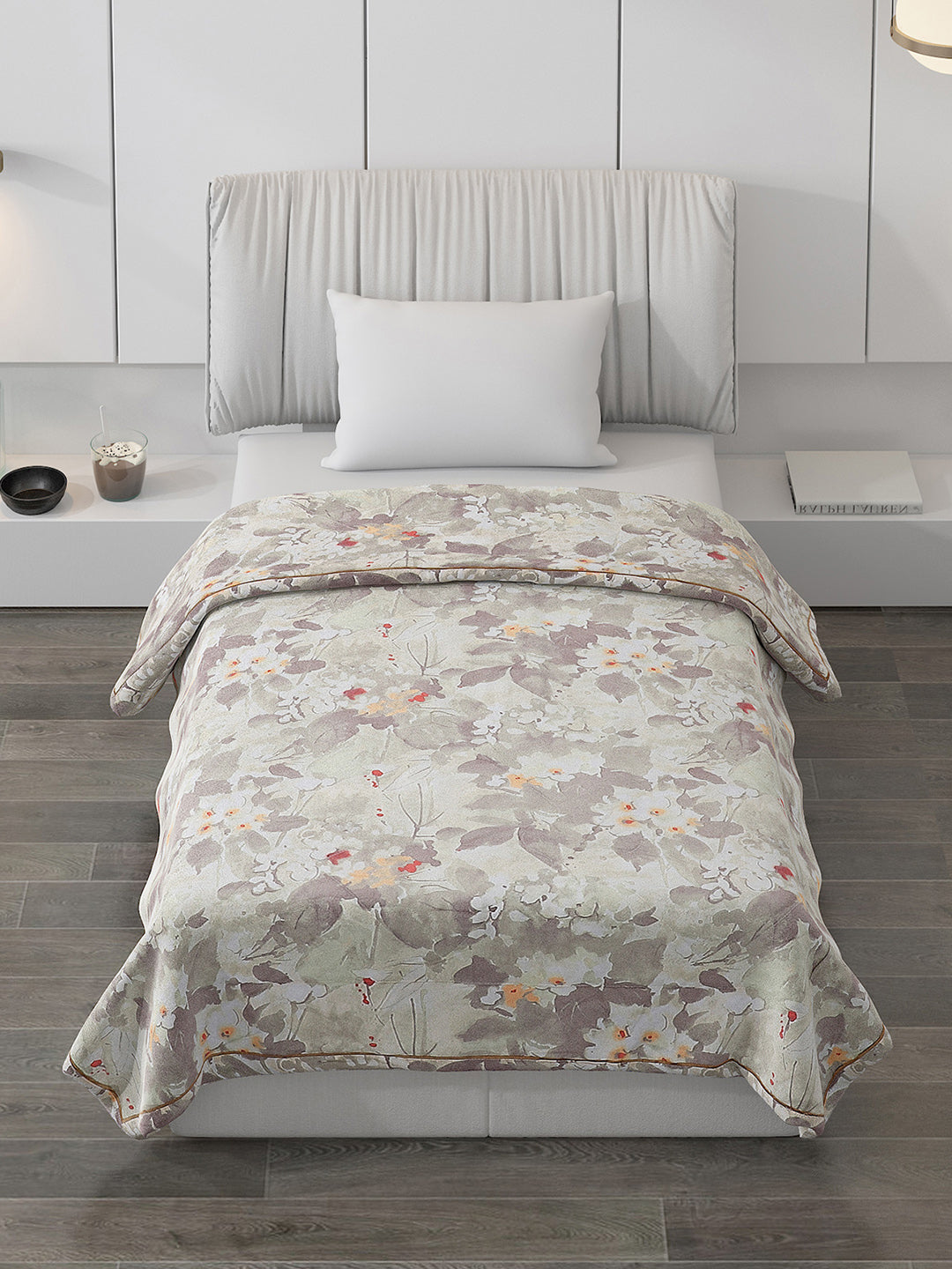 Printed Polyester Single Bed Comforter for AC Room